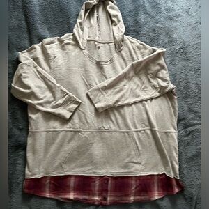 Like New-Maurices Size 4 hoodie